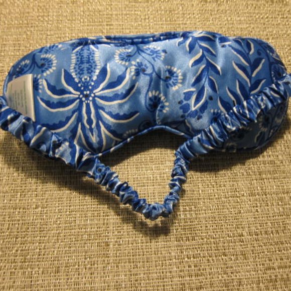 Lilly Pulitzer Satin Eye Mask - Picture 2 of 2